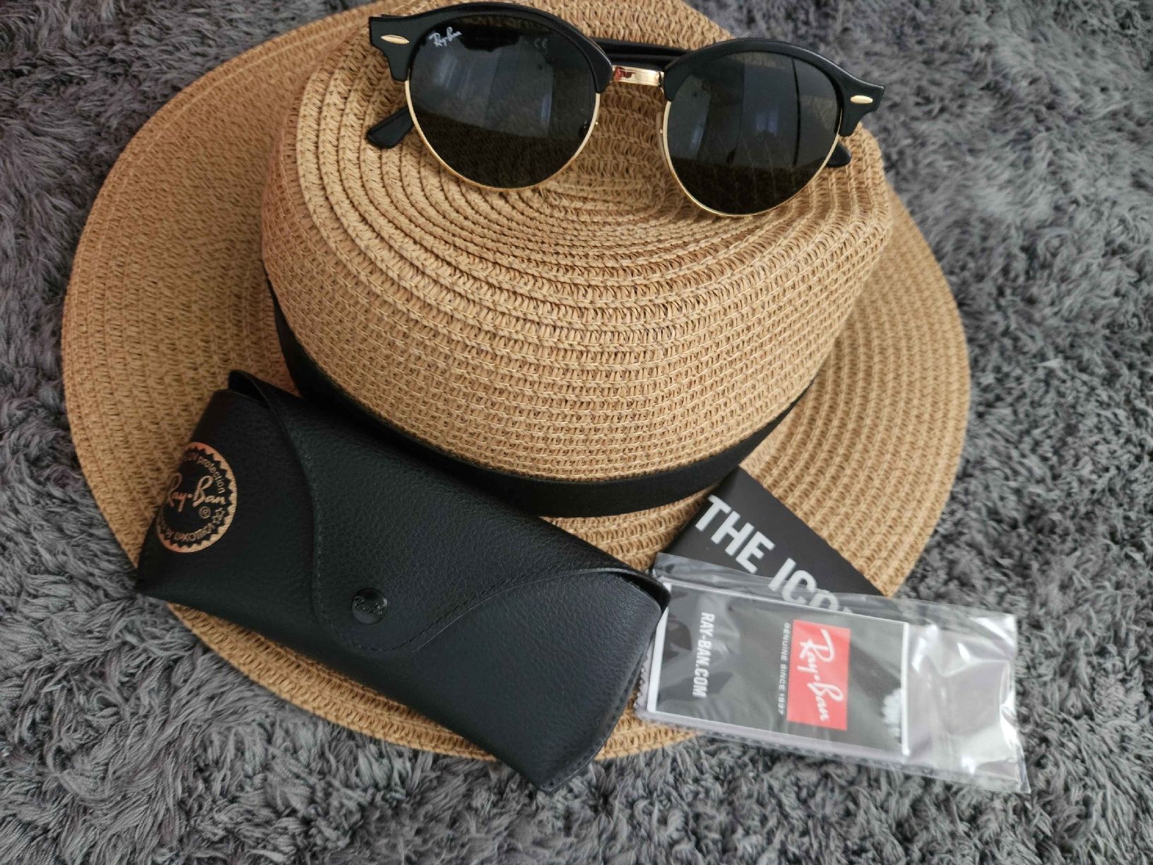 Ray-Ban Occhiali & Lenti: Ray-Ban Sonnenbrille NEU inkl. Etui – Nuovo e nell'imballaggio originale da Wohlen AG venduto da ttdaniela