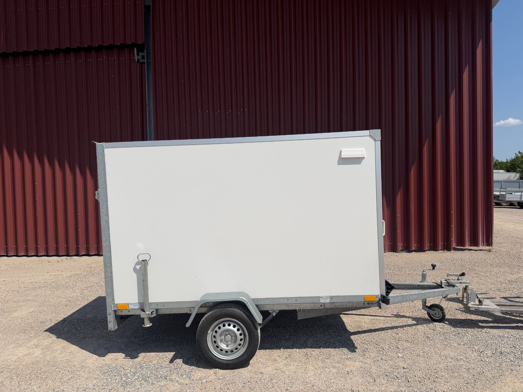 Blyss Remorques: Kofferanhänger / Blyss BL 750 – D'occasion à Engwilen par FaehAnhaengerGmbH 1