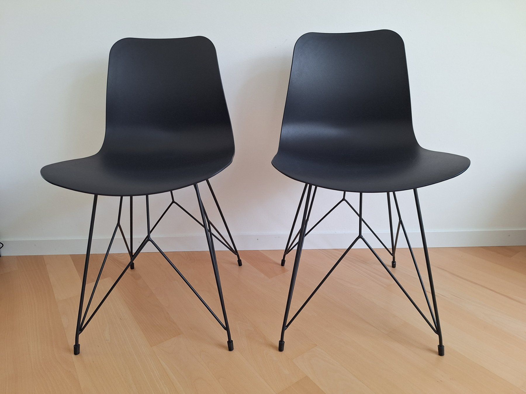 Sedie: 2 Stühle "Wind", Pfister, Marke "One", Stuhl – Usato da Spreitenbach venduto da misi.m