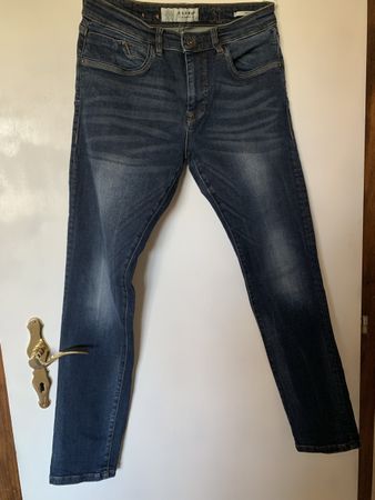 Esprit pantalon 👖   Slim Fit   jeans taille 31