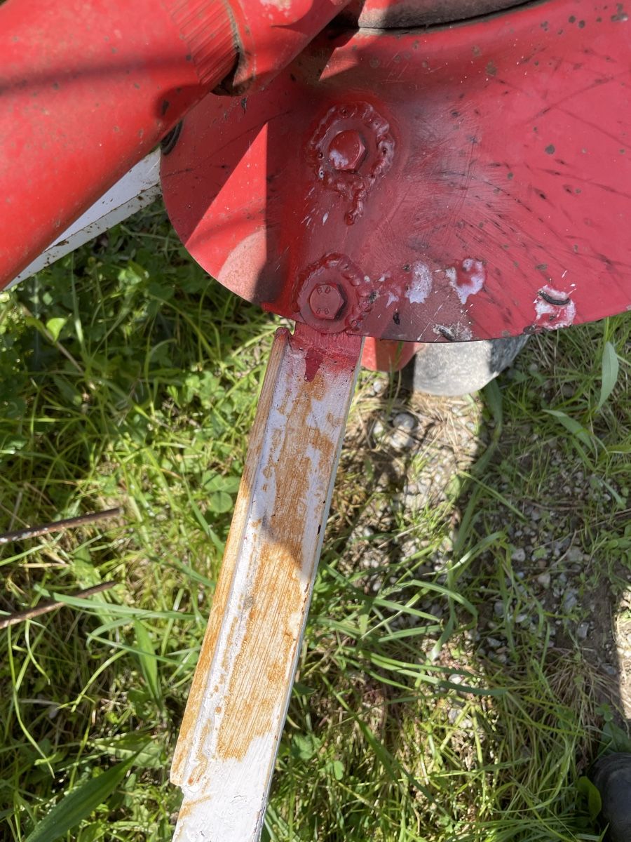 Tutte le macchine: Kreiselheuer pöttinger – Usato da Wilen b. Wil venduto da gallus57 3
