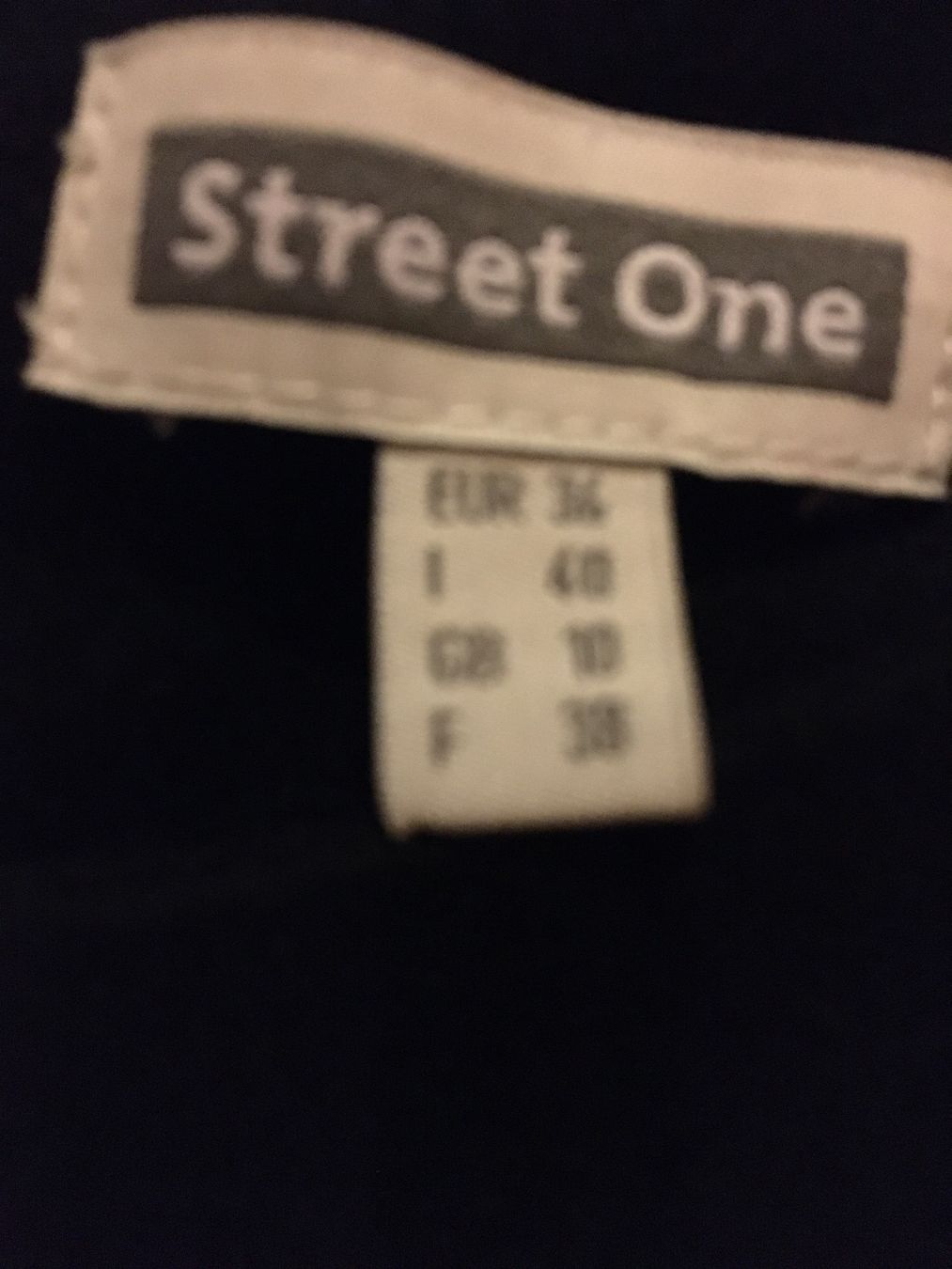Vestiti: Kleid – Usato da Schaffhausen venduto da ann_g6tx 2