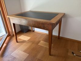 Schiefertisch