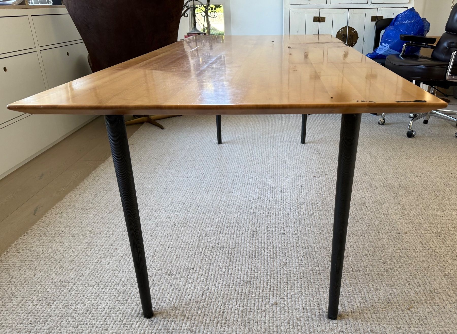 Tavoli: Grosser Ess- oder Bürotisch 220 x 94 cm -- Massiv Kirschholz – Usato da Zürich venduto da hestler 1