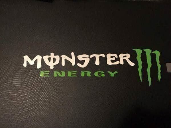 Monster Energy-Aufkleber