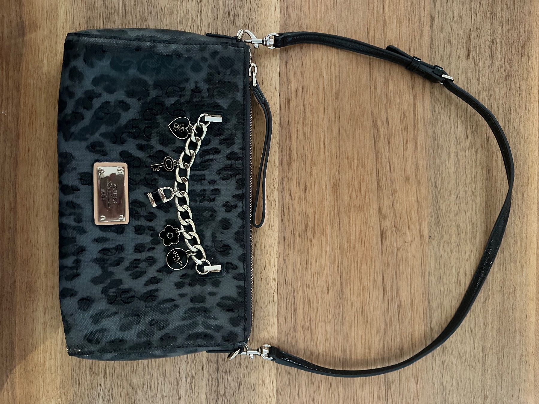 Guess Borse da donna: Guess Vintage Tasche – Usato da Rombach venduto da nu_be.14