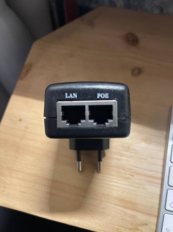 Unità & Adattatore: PoE-Injector – Usato da Oeschgen venduto da nick_ch