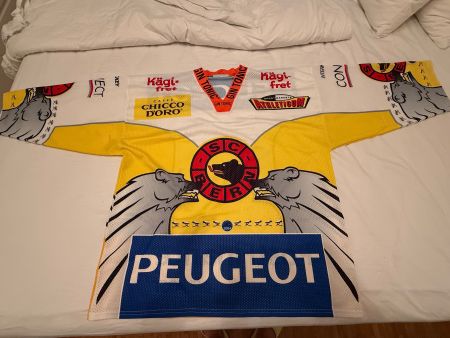 SC Bern Auswärtstrikot Saison 04/05 Grösse XL