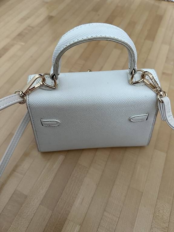 Borse da donna: Tasche Handtasche Manor – Usato da Buchs AG venduto da Cres3 2