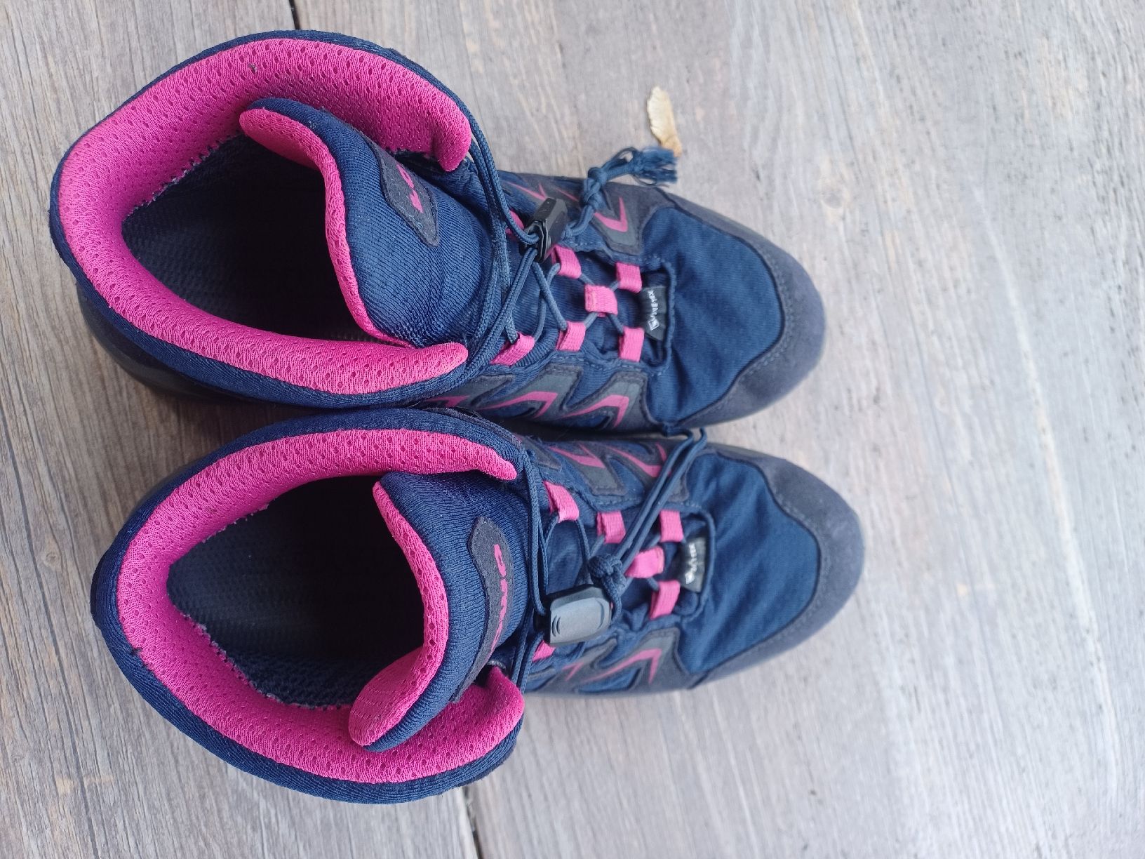 Lowa Chaussures filles: Lowa Wanderschuhe Grösse 36 – D'occasion à Adetswil par Fischerlein 3