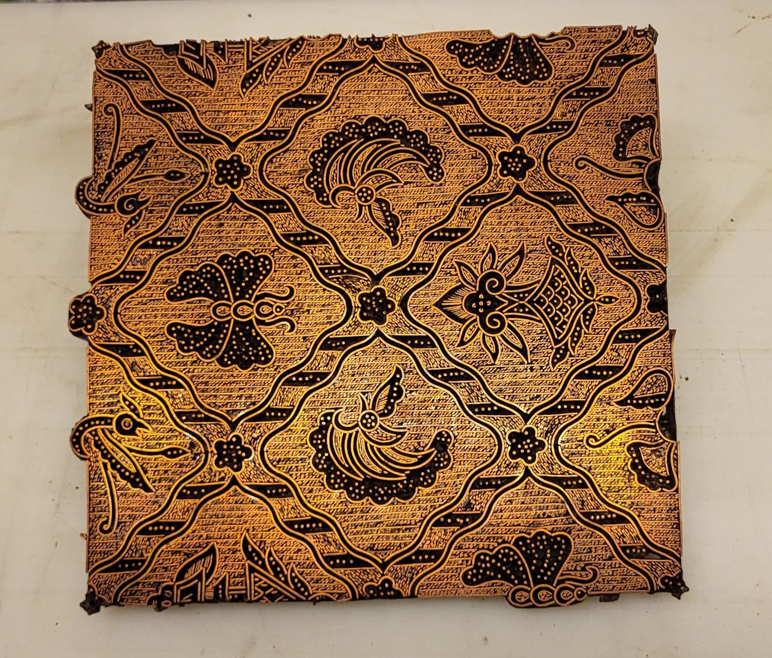 Dipinti: Antique Copper Batik Indonésien – Usato da Villars-sur-Glâne venduto da rifzari