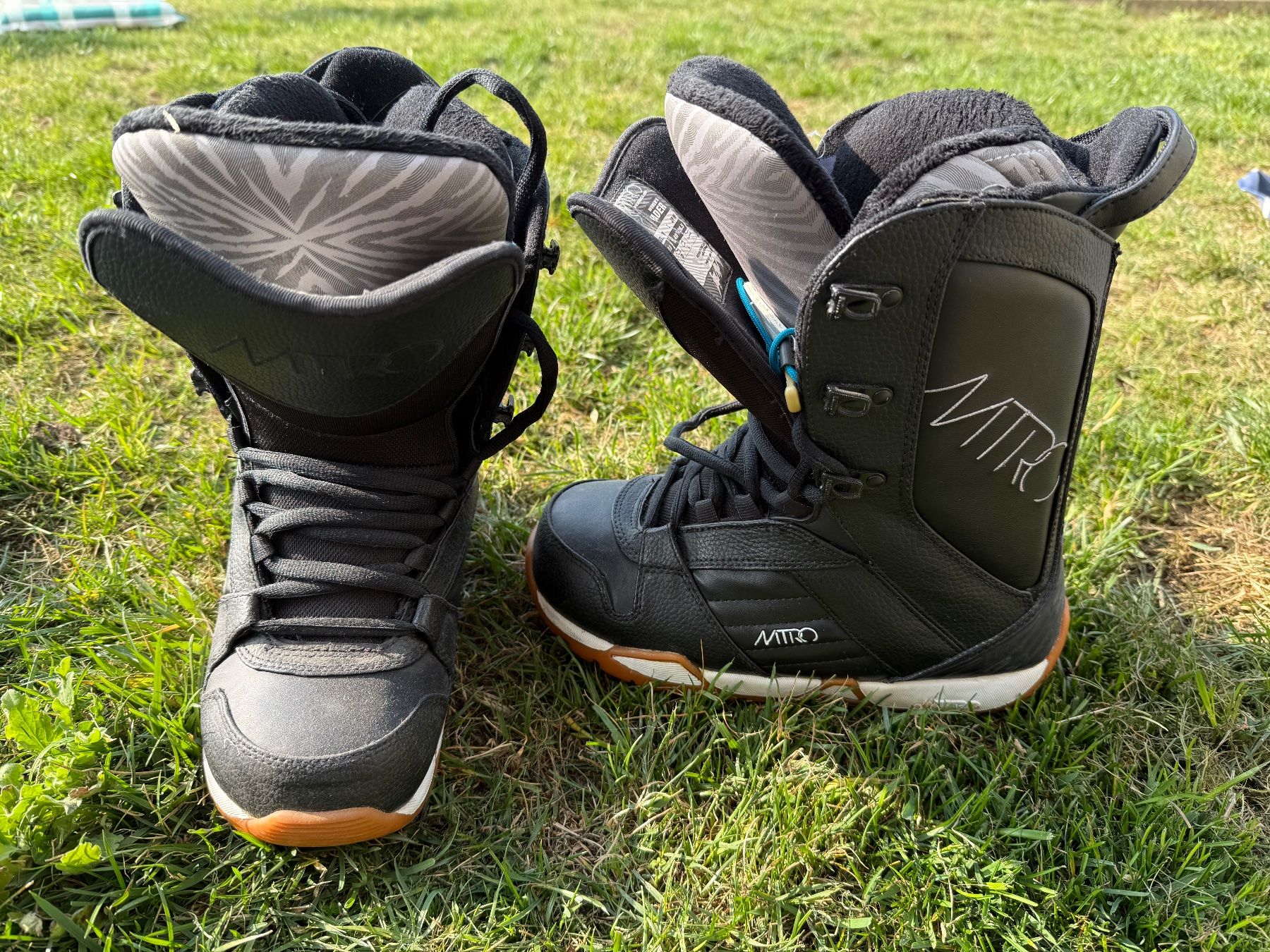Snowboard Nitro Scarpe da donna: Scarponi Boots snowboard Nitro Fader 40.2/3 – Usato da Rancate venduto da Tecli