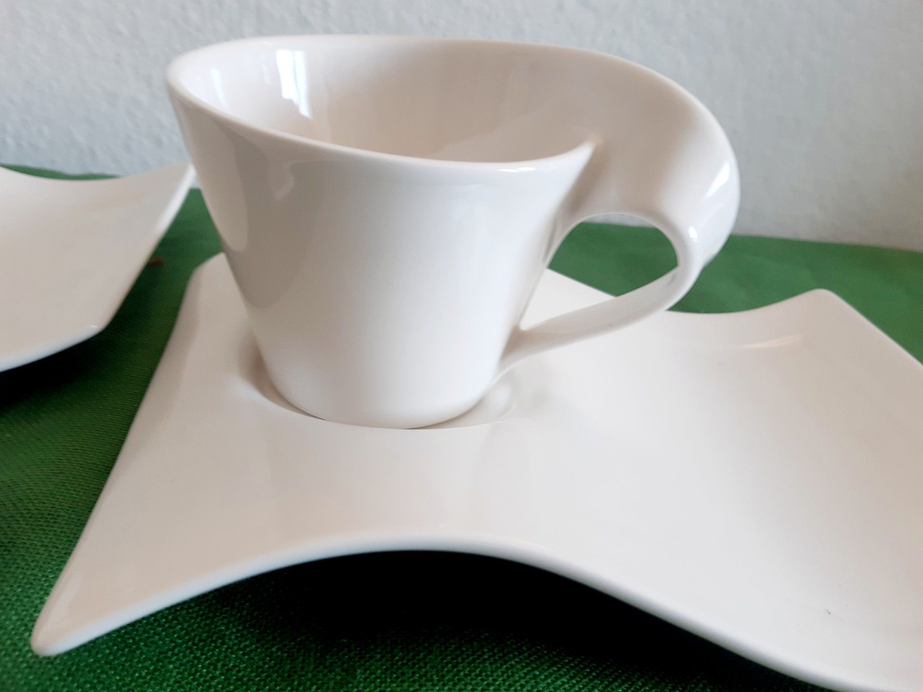 Villeroy & Boch Piatti: Design! 3 grosse "New Wave" Capuccino Sets , Villeroy & Boch – Usato da Basel venduto da RealManXXL
