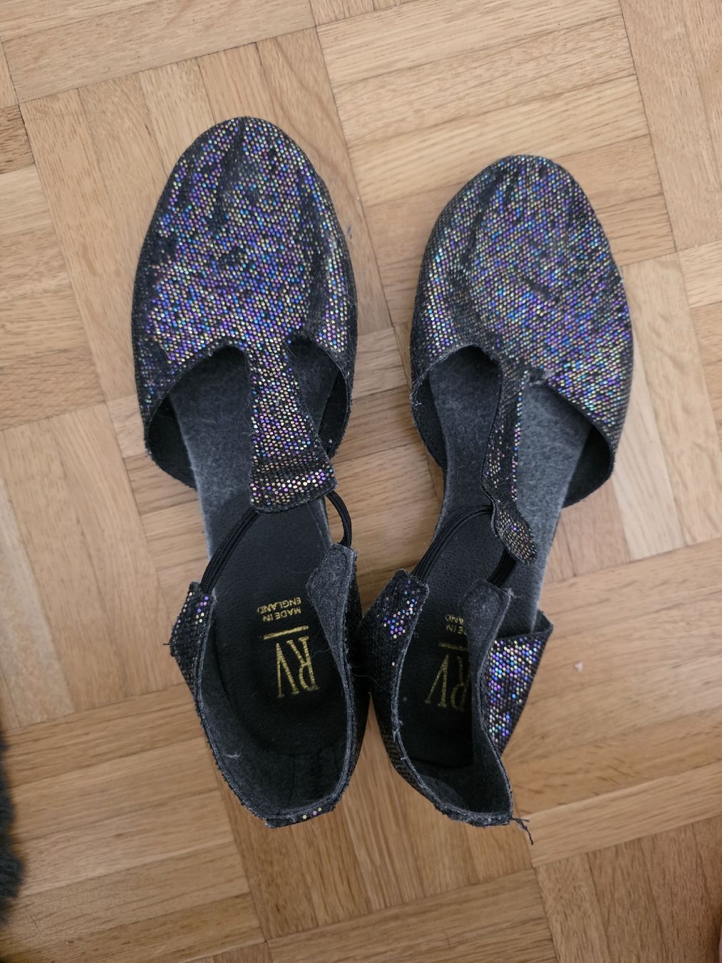 Scarpe da donna: chaussures danse pailleté - 36/37 – Usato da Courchavon venduto da Ammart