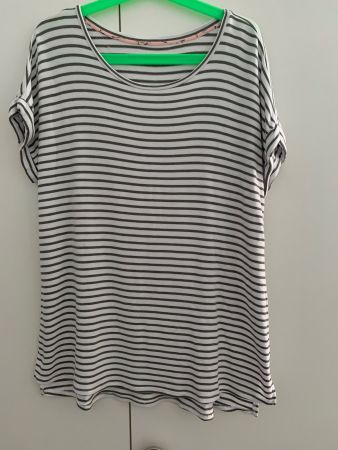 T-Shirt Gr. 44