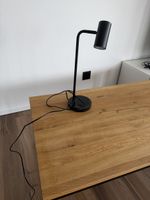 Black Desk Lamp Minimalist Design nich benutzen 
