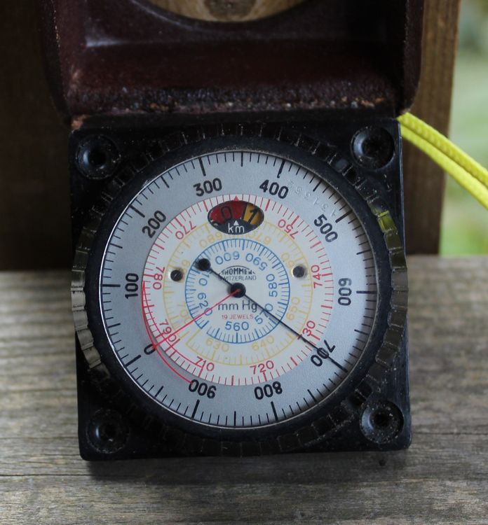 Altimetro Analogico Barigo Modello 20 - Fino A 5000m, Con Barometro E Autohalterung - Foto 10