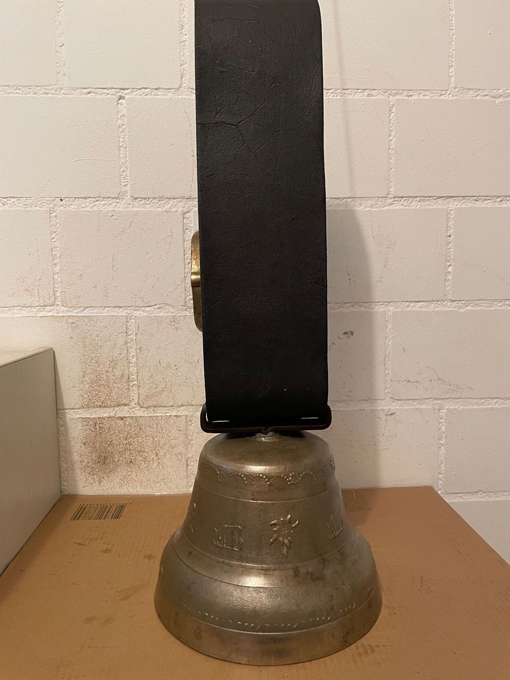Glocken & Treicheln: Alte Glocke 1966 ab 1.00 Fr. – Gebraucht aus Birrhard von magisto52 5
