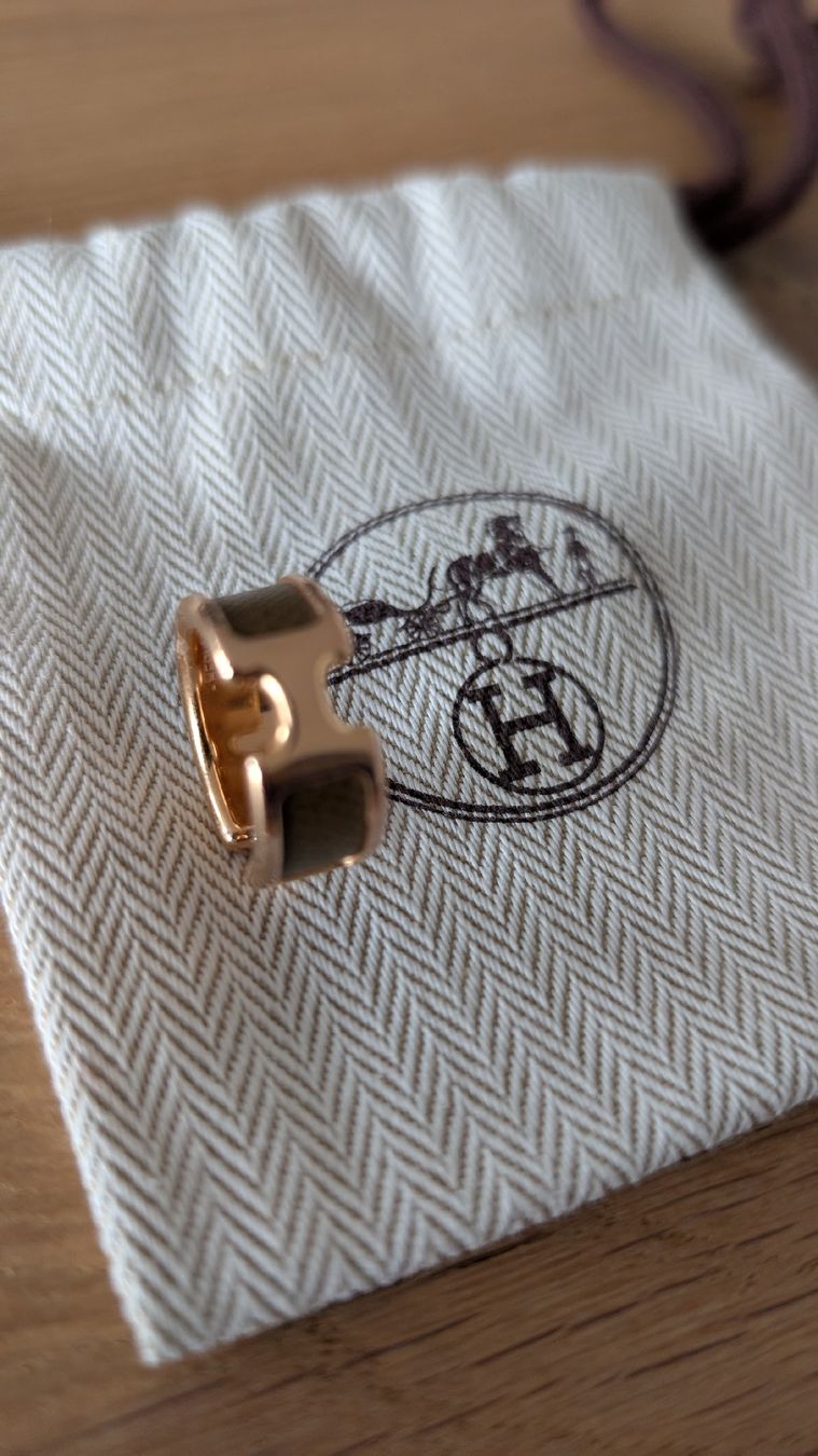 Hermès Anelli: Hermès  ring Olympe kleines Modell Grösse 51 – Nuovo (secondo la descrizione) da Biberstein venduto da ameliecimador