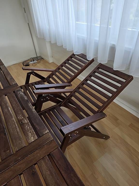 Set di tavolo e panche: Balkontisch mit 4 Stühlen – Usato da Egliswil venduto da Belinda82 2