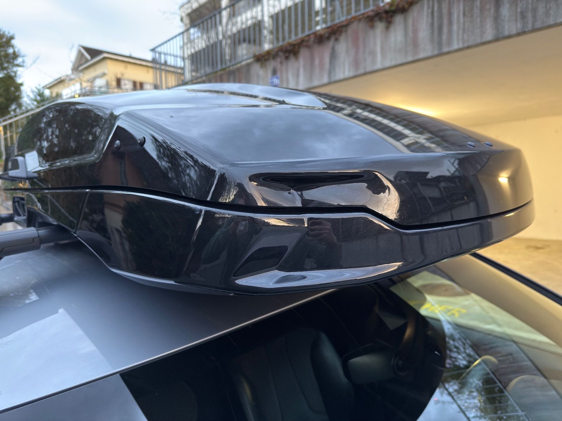 Thule Box da tetto: Roofbox / Dachbox - Thule Vector M - LIKE NEW - 360L – Nuovo (secondo la descrizione) da Thalwil venduto da brunof 2