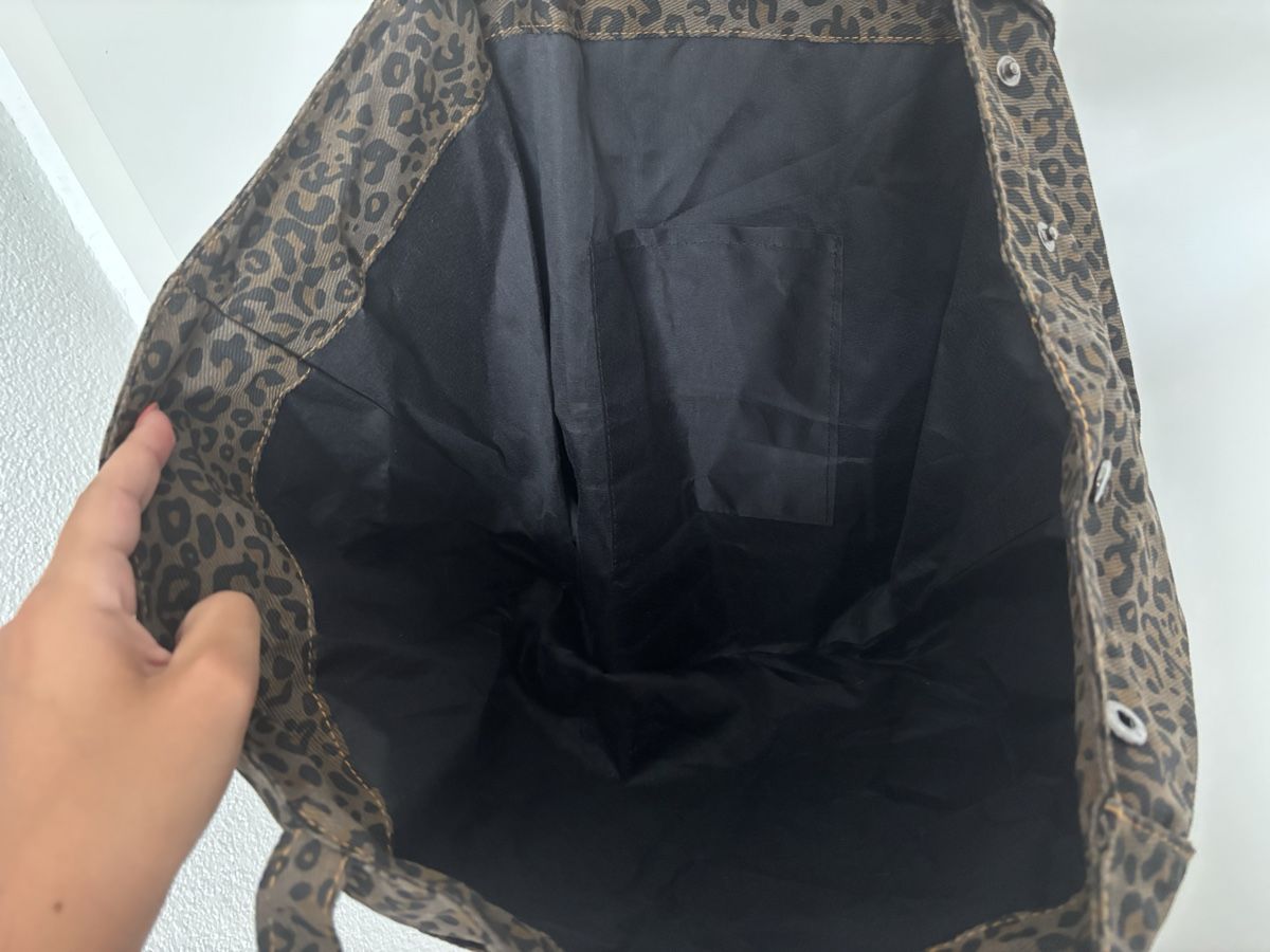 Borse da donna: Tasche Leopardenmuster  – Nuovo (secondo la descrizione) da Hunzenschwil venduto da ede_h8tt 3