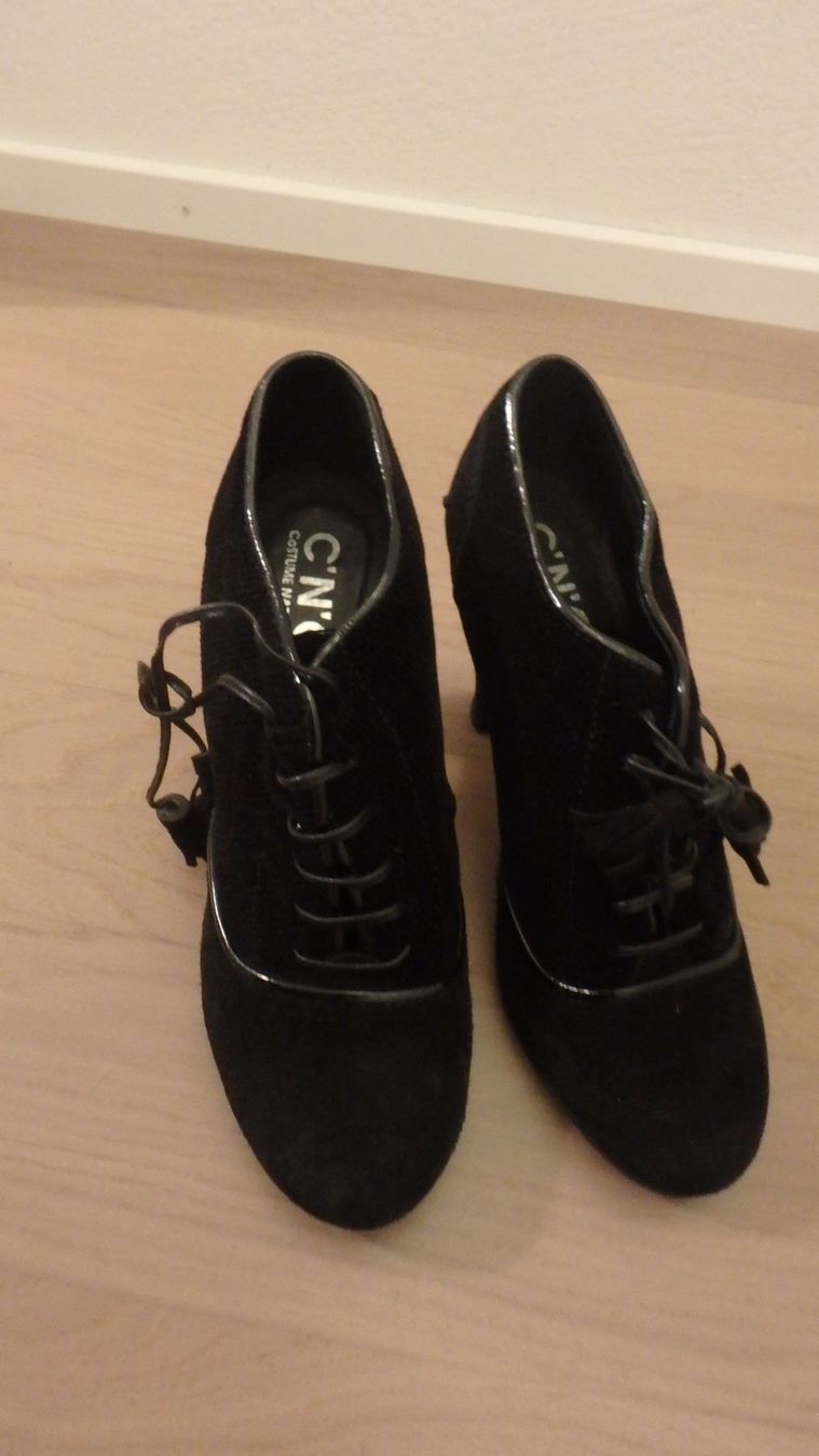 Scarpe da donna: Stifelette CNC Grösse 38 – Usato da Vaduz venduto da RapunzelLissi