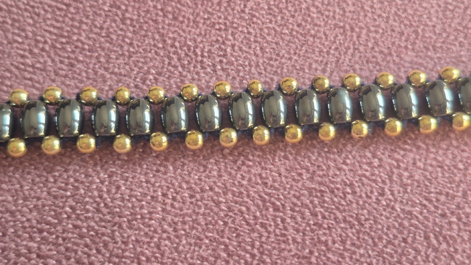 Bracciali & Braccialetti: Bracciale ematite perle dorate artigianale – Nuovo (secondo la descrizione) da Giubiasco venduto da Stefaniav 4