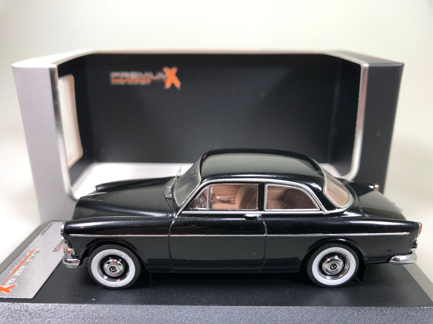 Volvo Modellautos: Volvo 130 Amazon - PremiumX - 1:43 – Gebraucht aus Widen von Himan 3