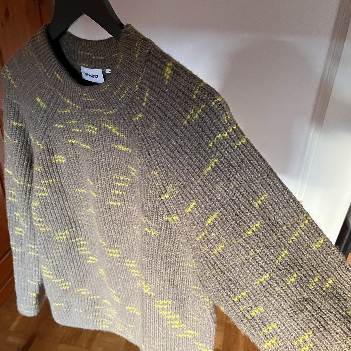 Weekday Pullover & Sweatshirts: Weekday Knitwear – Gebraucht aus Diepflingen von ldvintagestreetwear 3
