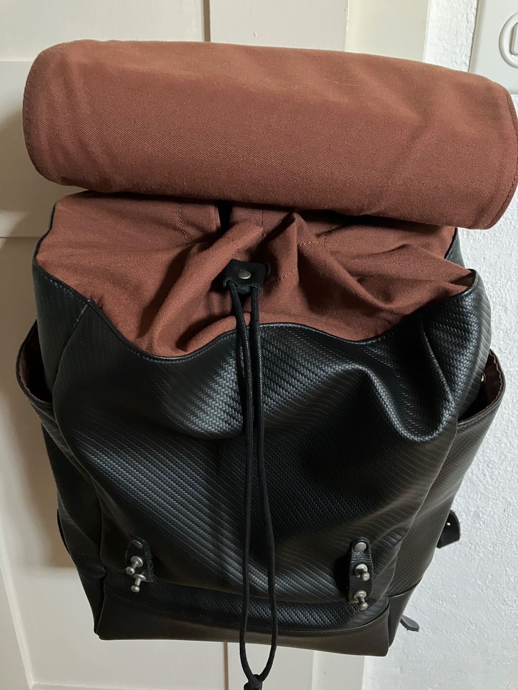 Zaini: Rucksack KRAXE Wien schwarz – Usato da Oetwil am See venduto da Gu_Choki_Paa 1