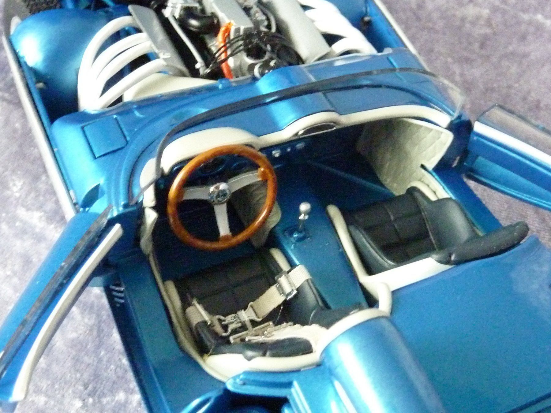 Autoart Modellini d'auto: Chevrolet Corvette SS 1957  1:18 – Nuovo e nell'imballaggio originale da Dürrenäsch venduto da modellautos4you 5