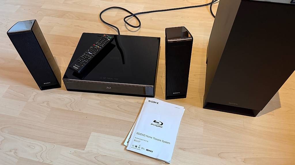 Sony Home Cinema: Sony Home Theatre System BDV-Z7 Blu-ray Disc – Usato da Flüh venduto da Etzel72