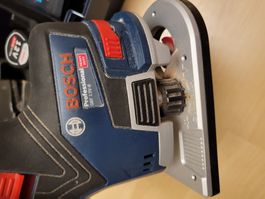 Bosch GKF 12V-8 Oberfräse mit Zubehör + Case
