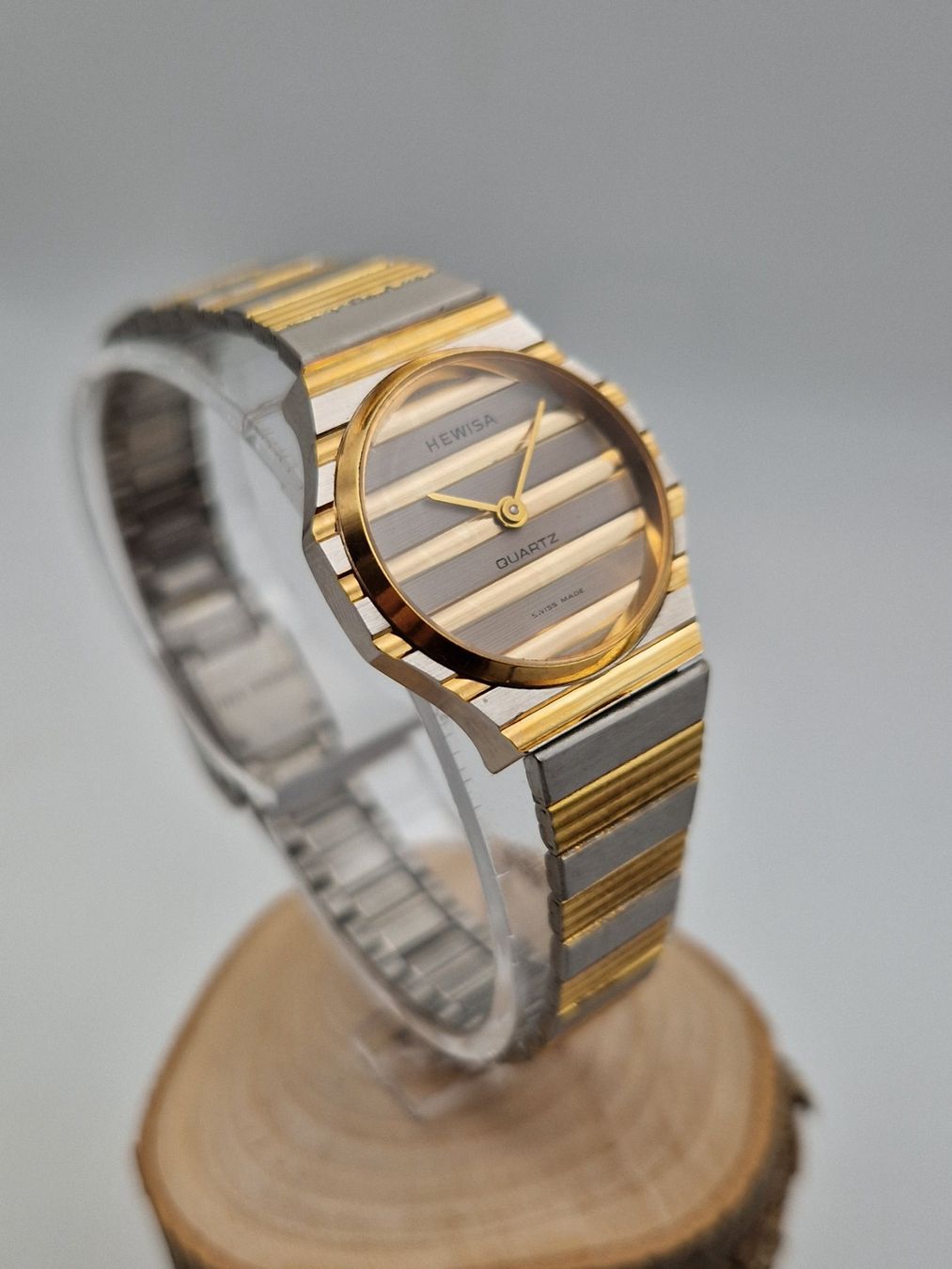 Uhren: Hewisa - quartz - 25mm – Gebraucht aus Sembrancher von nat_k8yk 1