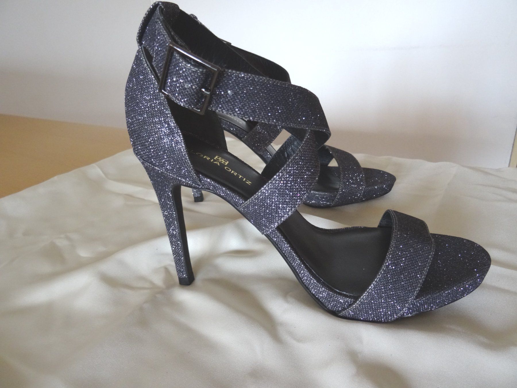 Scarpe da donna: Neue Damenschuhe Gloria Ortiz – Nuovo e nell'imballaggio originale da Disentis-Muster venduto da Bix03