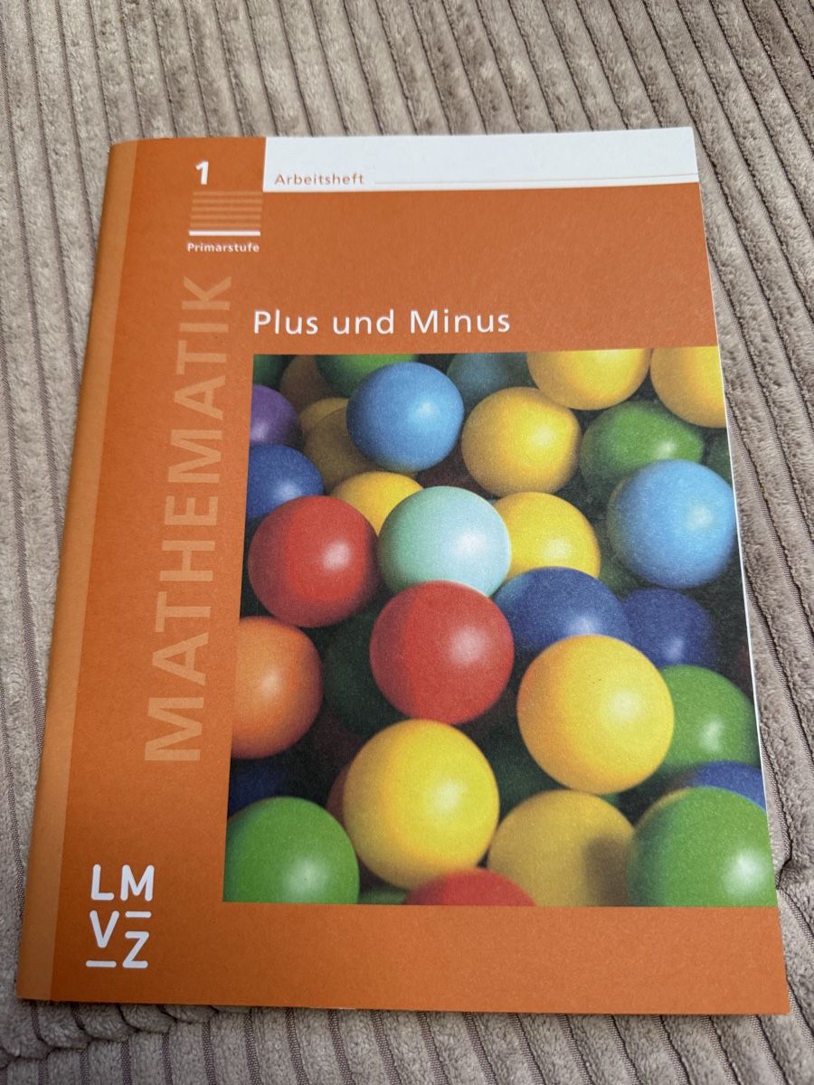 Libri: "Plus und Minus" LMVZ – Nuovo (secondo la descrizione) da Zürich venduto da mimi2013