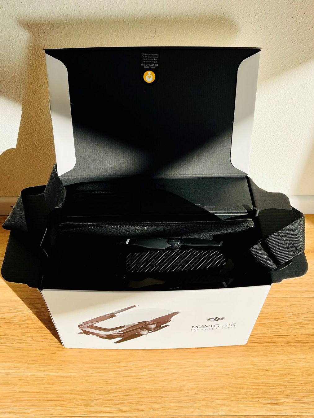 DJI VR Brille: DJI Mavic Air Fly More Combo mit Goggles Racing Edition – Neu (gemäss Beschreibung) aus Pfäffikon ZH von Agsell 6