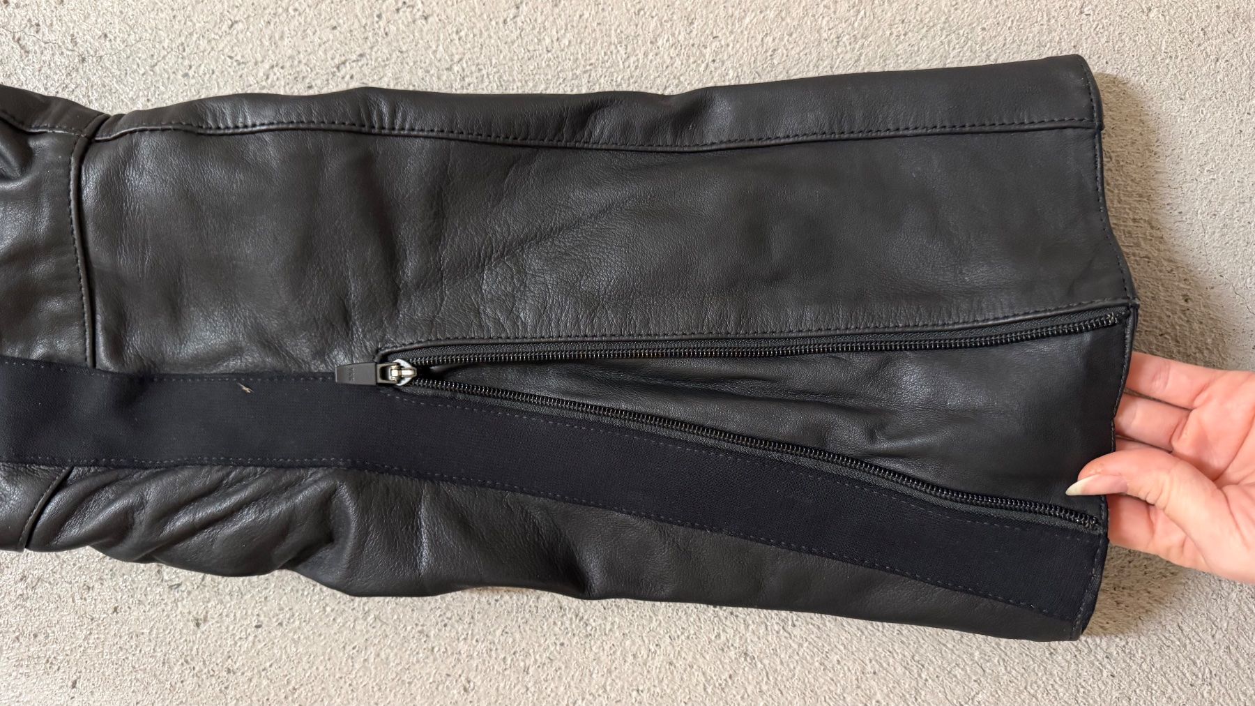 IXS Pantaloni: ixs Motorradhose Grösse 38 – Usato da Chur venduto da lea_r7wx 3