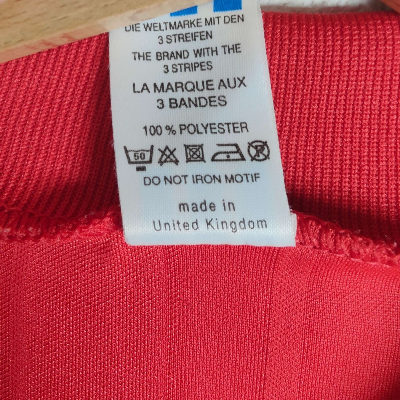 Adidas Canottiere & Pantaloni: Original 1992-94 Spain Home Trikot – Usato da Martigny venduto da eternalpitch 4