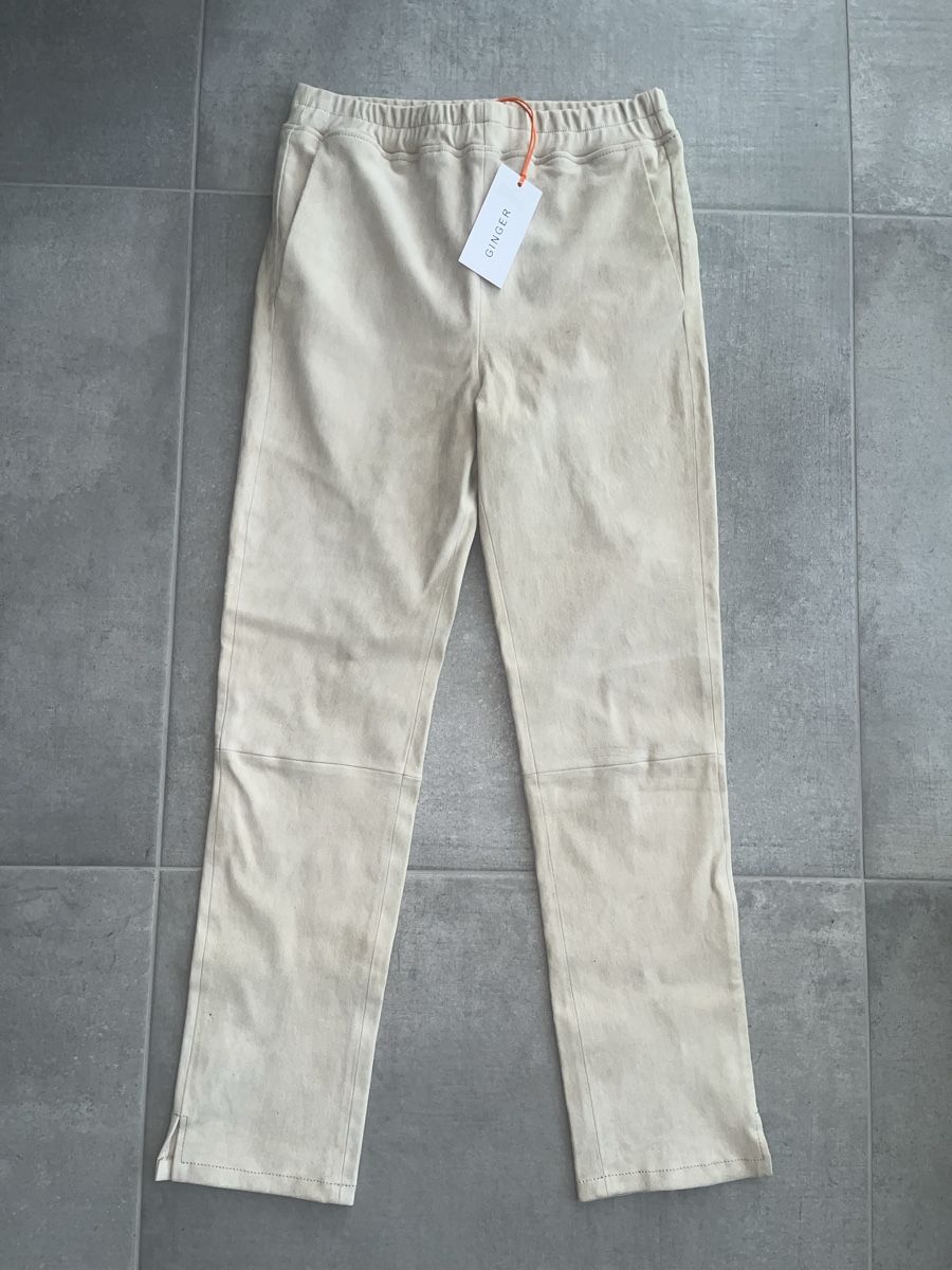 Pantaloni: Lederhose Ginger 38 - NEW - Leather Pants – Nuovo e nell'imballaggio originale da Oberrohrdorf venduto da S.Marisa 2