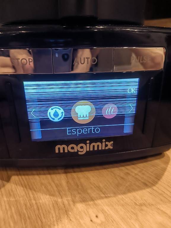 Magimix Küchengeräte: Magimix Cook Expert con accessori, centrifuga e libri – Gebraucht aus Vernate von Patrick47 4