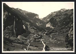 Lauterbrunnen, Teilansicht mit Staubbach