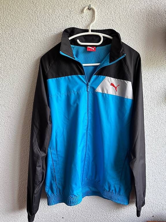 Anzüge, Sport- & Funktionsanzüge: Toller Trainingsanzug von Puma – Gebraucht aus Hinterkappelen von cogolin1 1