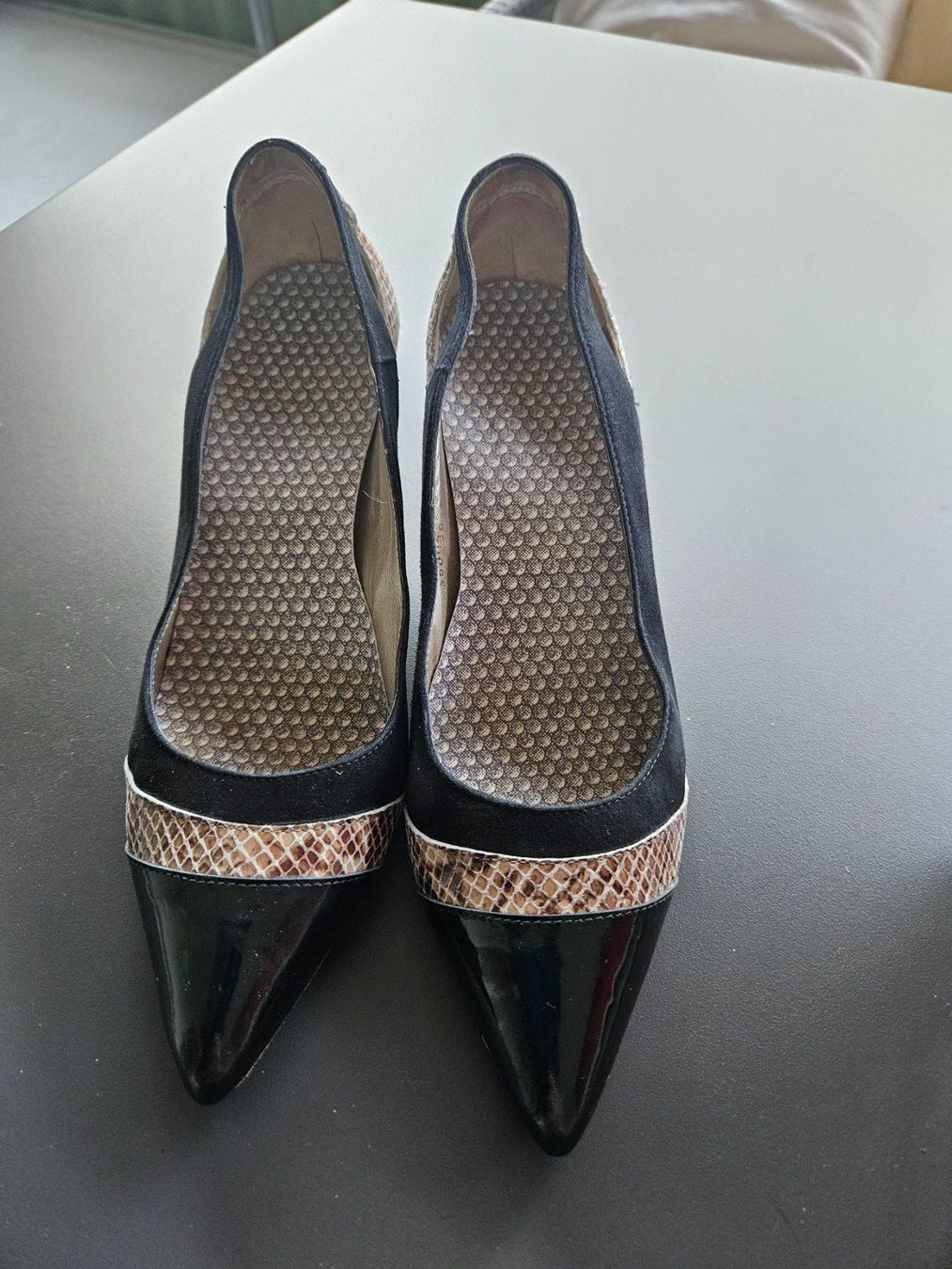 Scarpe da donna: Pumps gemustert – Usato da Basel venduto da wurzelstein 1