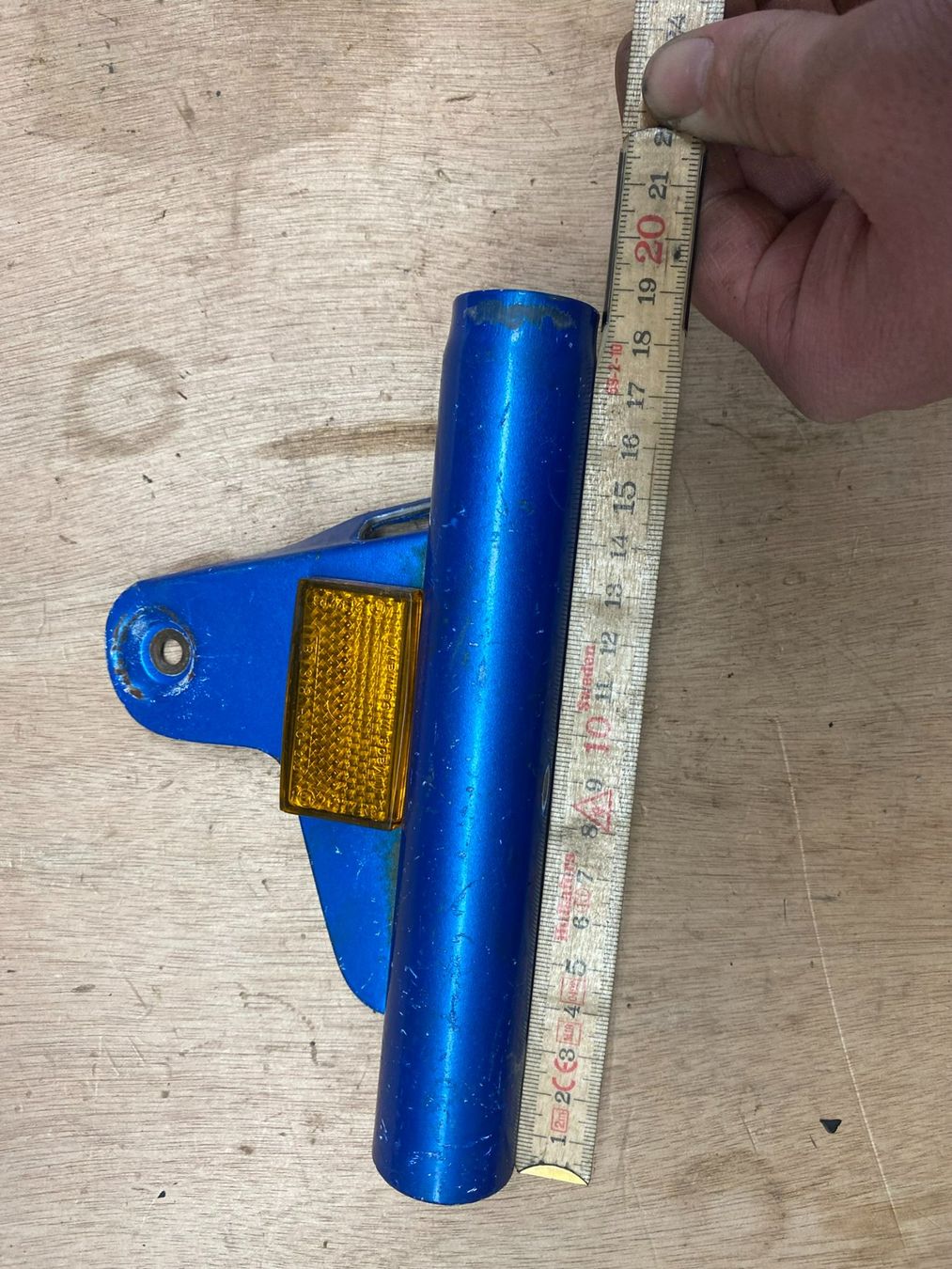 Ciclomotori: Lampenhalter Links – Usato da Rehetobel venduto da 503sachs503