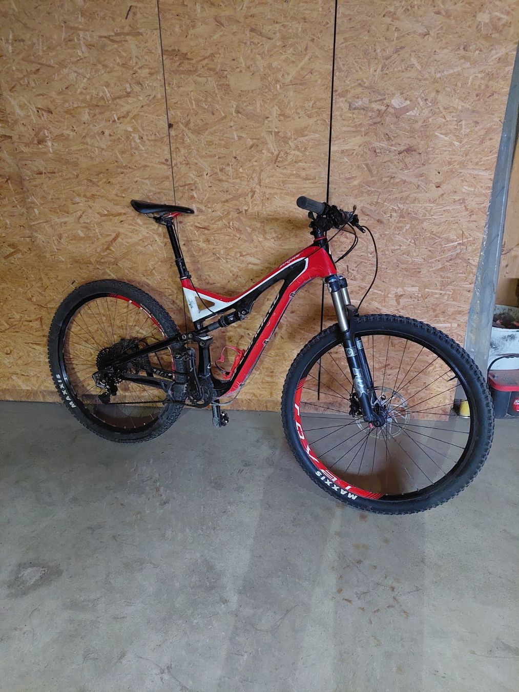 Velos: Specialized Stumpjumper FSR Comp. – Gebraucht aus Degersheim von