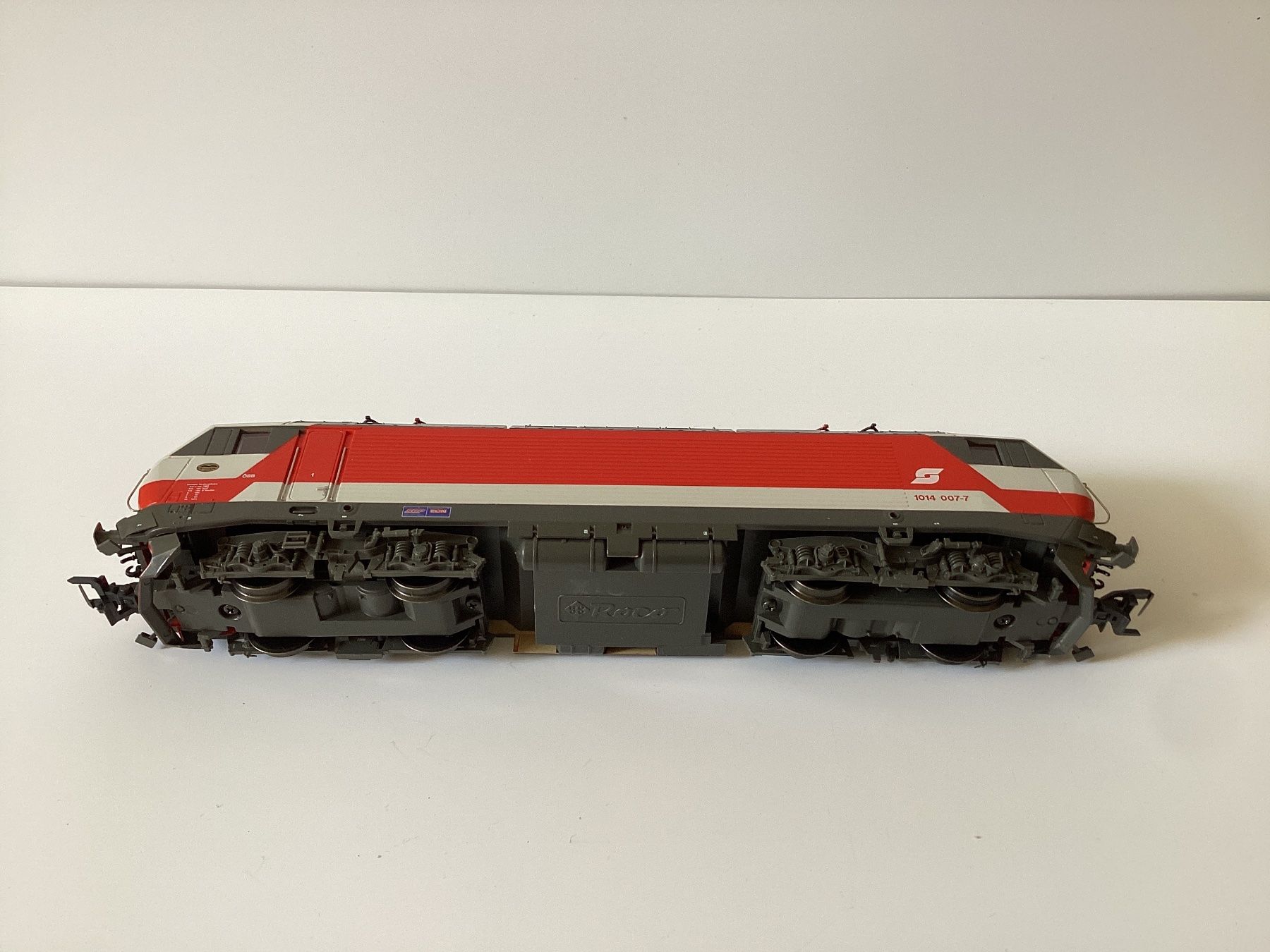 Roco Modellini di ferrovie: Roco 63610 ÖBB 1014 007-7 H0 1:87 – Usato da Effretikon venduto da simtek_de 3