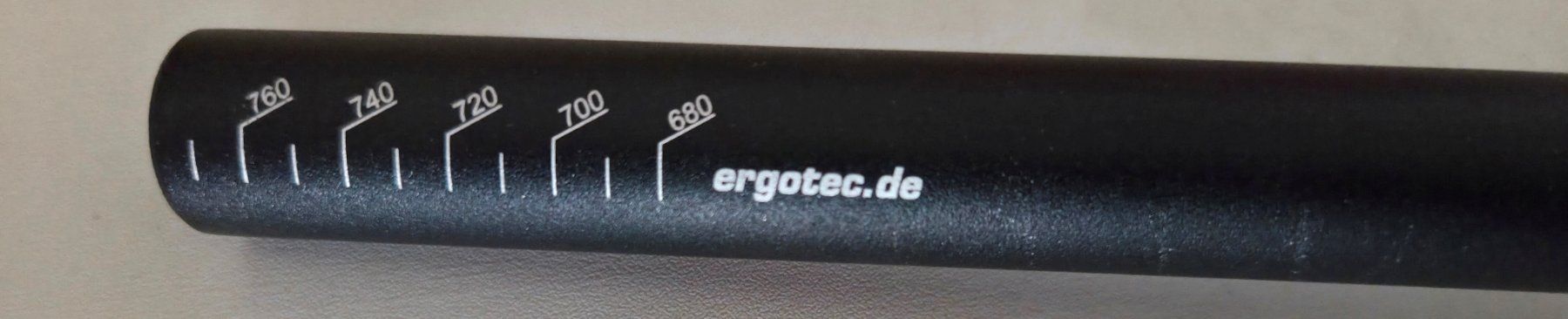 Pièces détachées: Cintre Ergotec – D'occasion à Peseux par Black-Falcon 1