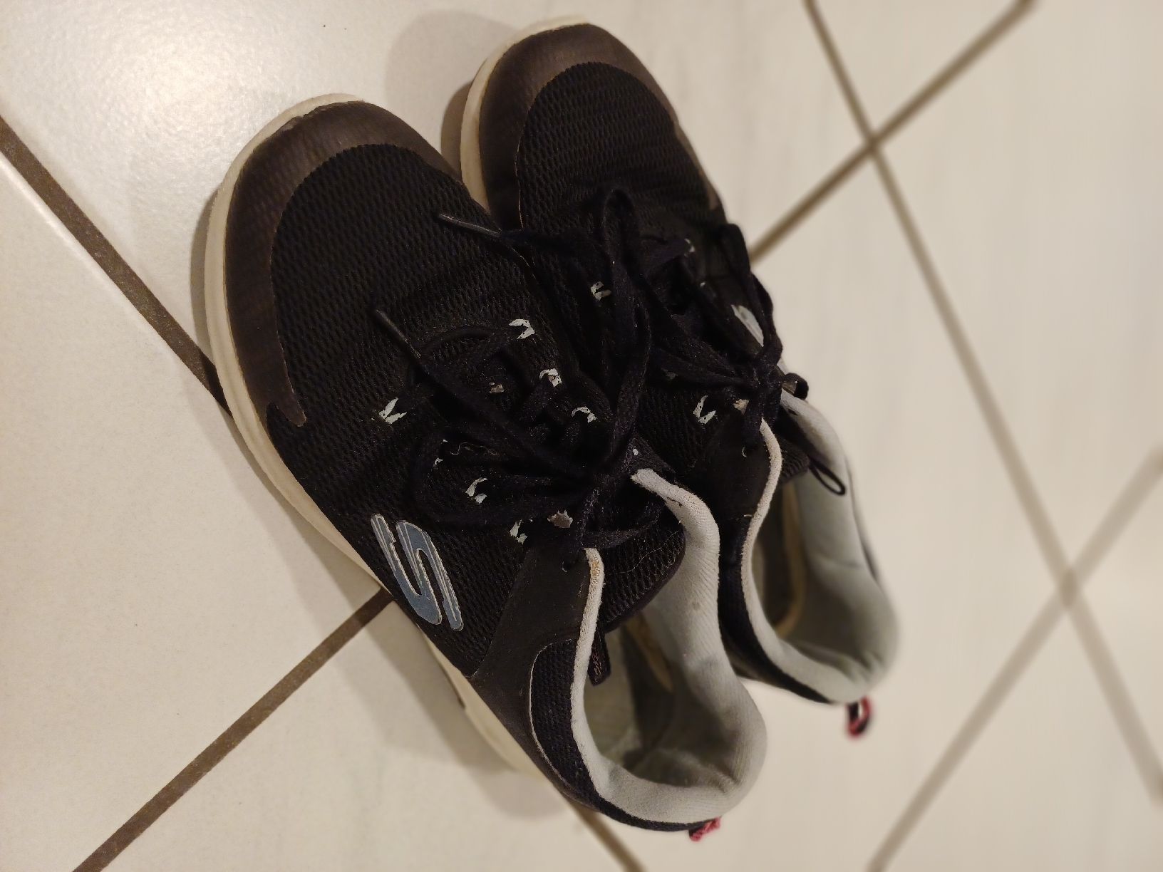 Skechers Scarpe da uomo: Skecher Grösse 38 – Usato da Bremgarten AG venduto da leharh